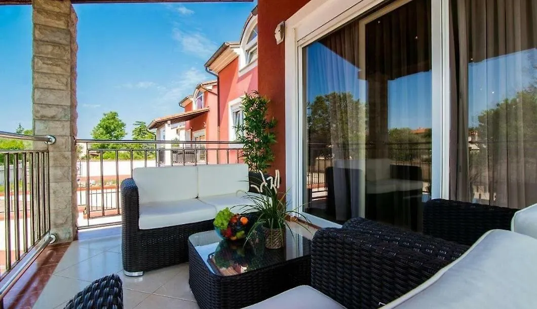 Villa Filip - Private Pool & Gym Pula 0*,